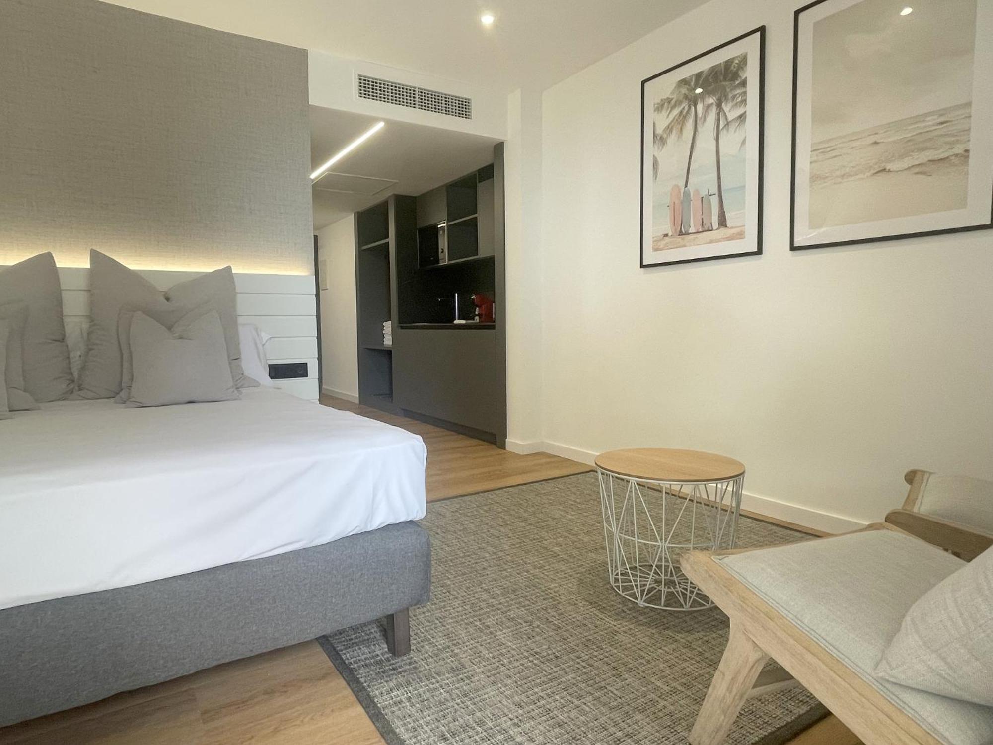 Rentalmar Suites Salou Families Only חדר תמונה