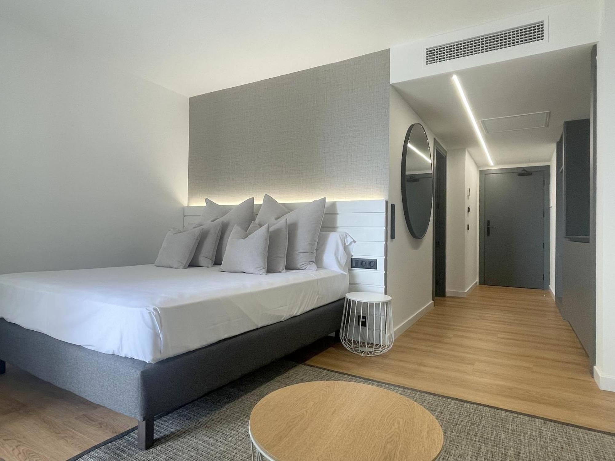 Rentalmar Suites Salou Families Only חדר תמונה